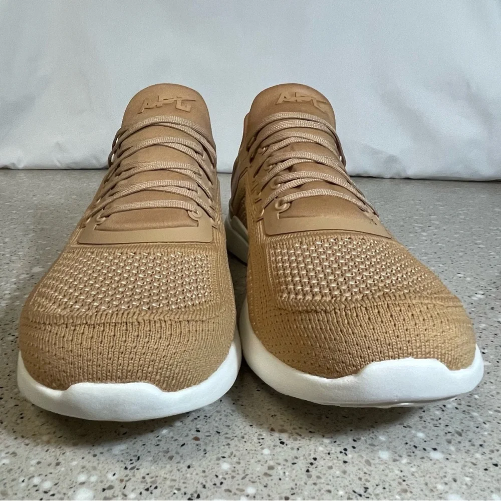 New Men’s APL TechLoom Tracer Size 11.5 Athletic Propulsion Labs in Tan / Ivory